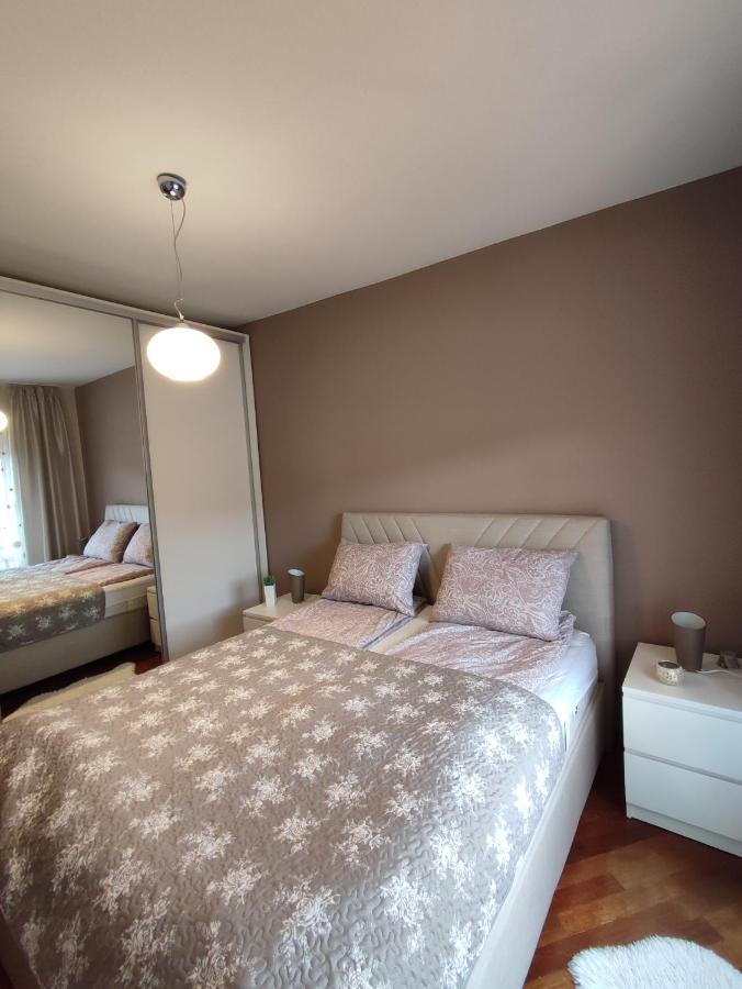 Deluxe Apartment Lejla - Free Garage Parking ซาราเยโว ภายนอก รูปภาพ
