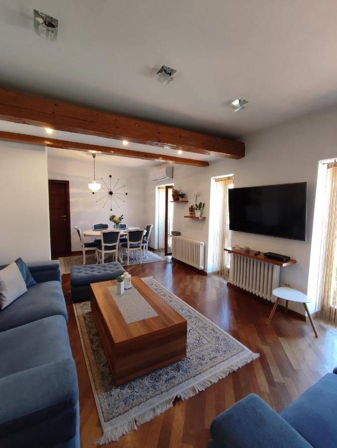 Deluxe Apartment Lejla - Free Garage Parking ซาราเยโว ภายนอก รูปภาพ