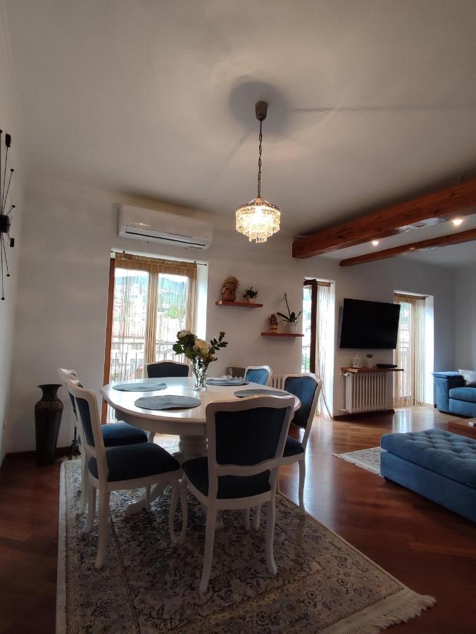 Deluxe Apartment Lejla - Free Garage Parking ซาราเยโว ภายนอก รูปภาพ